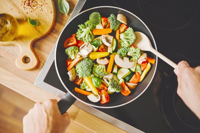 preparation of diet foods for weight loss